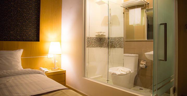Baitong Hotel Tachilek Eksteriør bilde